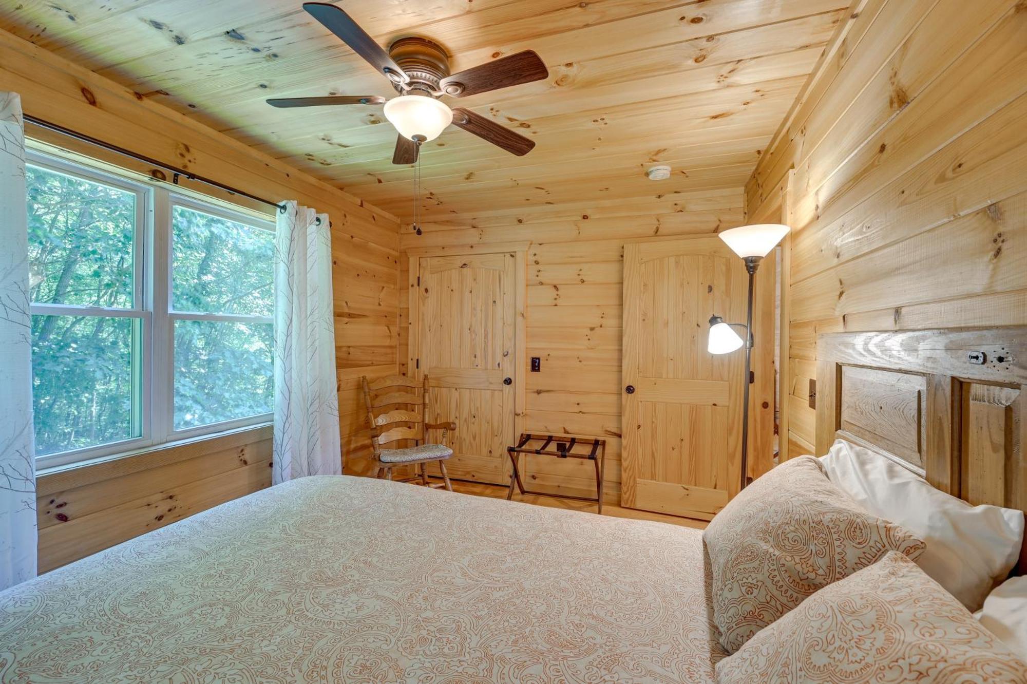 Warm And Cozy Cabin With Deck On Top Of The Blue Ridge Fancy Gap Eksteriør billede