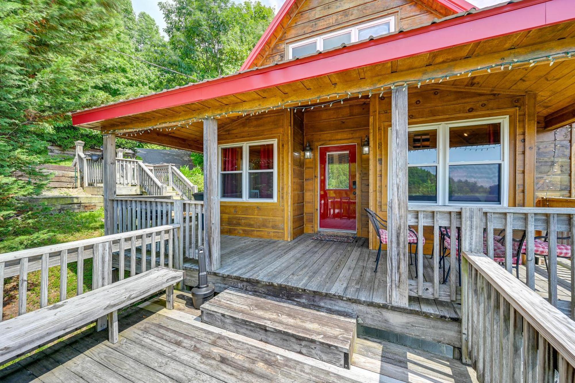 Warm And Cozy Cabin With Deck On Top Of The Blue Ridge Fancy Gap Eksteriør billede